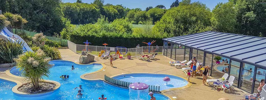 Vous êtes adepte du camping-caravaning traditionnel en plein air ? Réservez alors votre place au camping Pen Palud