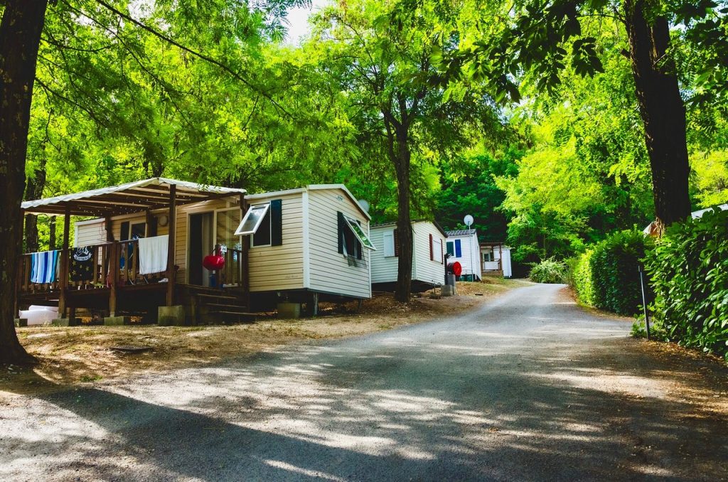 Campings avec piscine en Ardèche : quels sont les meilleurs ?