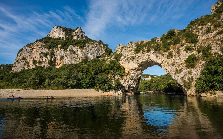 Découvrez le superbe Pont d&rsquo;Arc